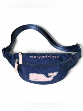 Vineyard Vines Navy Mesh Crossbody Belt Bag with Pink Zipper Pull